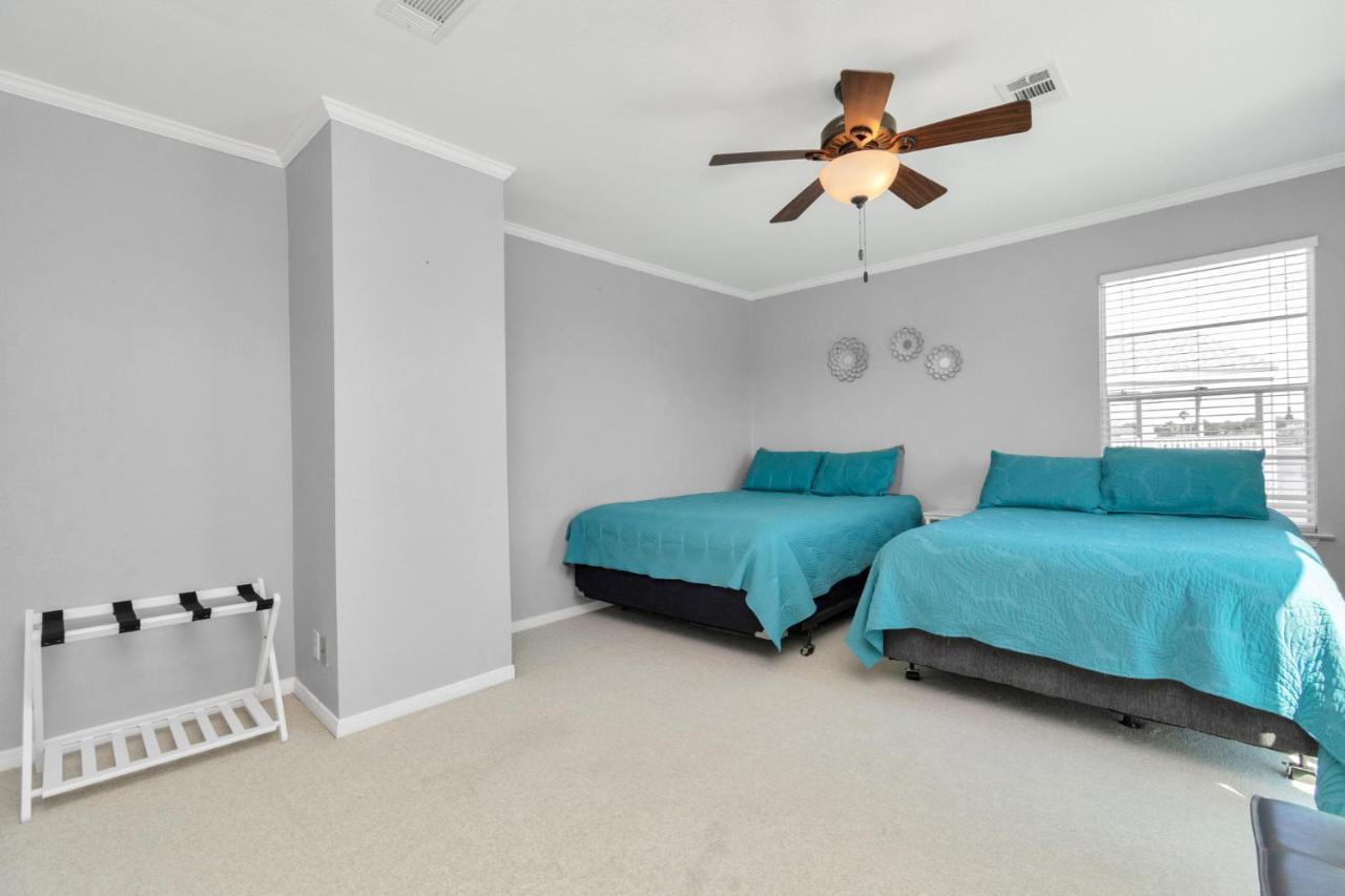 Beauty On The Water! Lake House Near The Beaches! Galveston Eksteriør billede