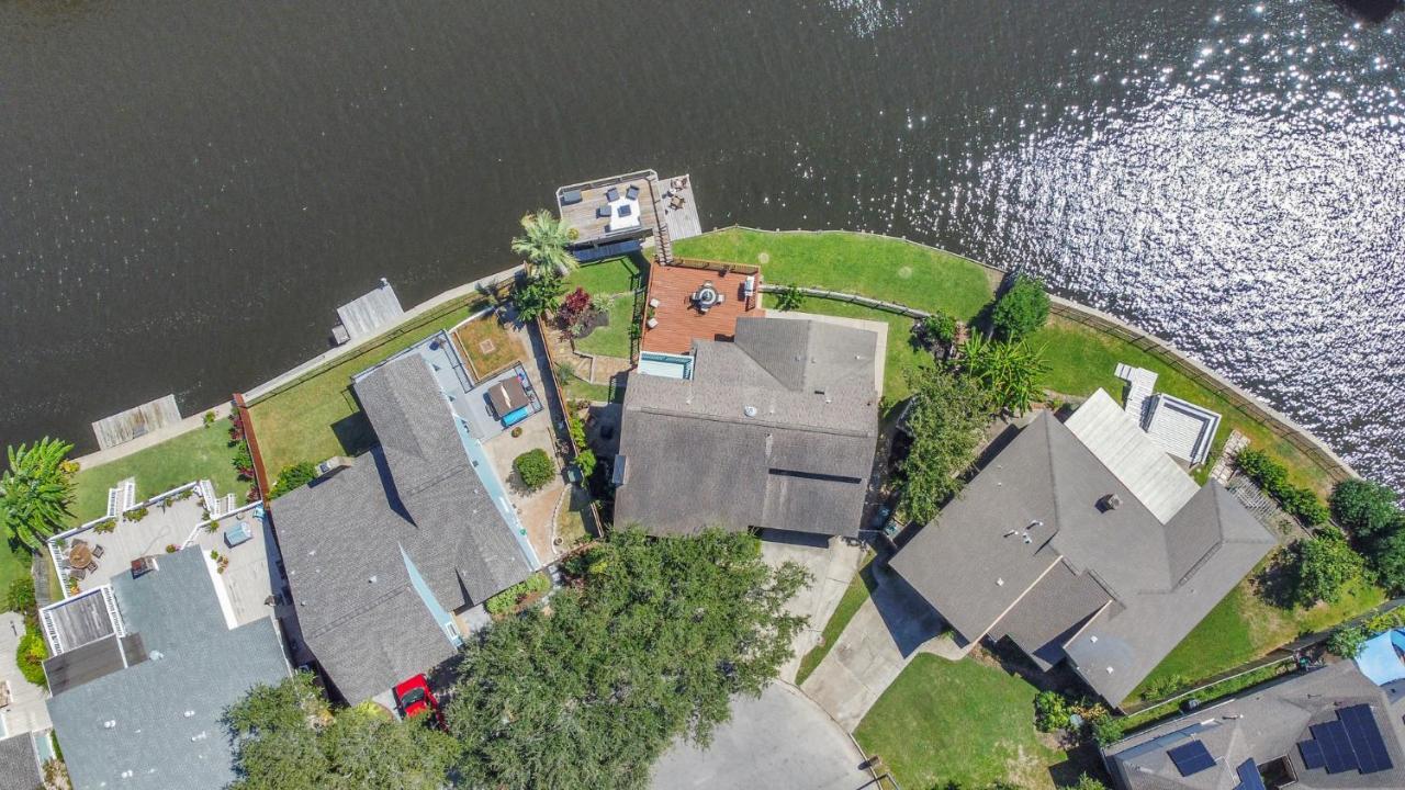Beauty On The Water! Lake House Near The Beaches! Galveston Eksteriør billede
