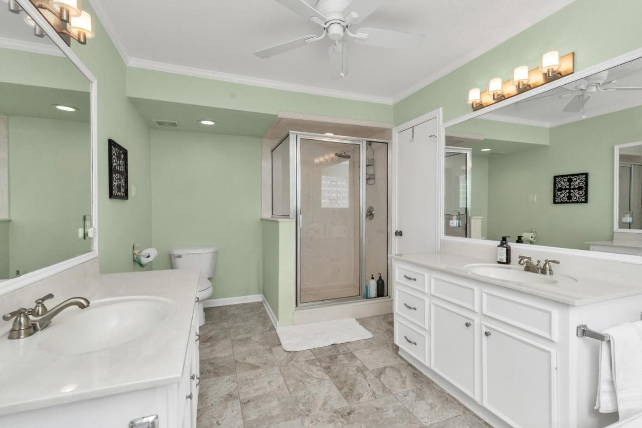 Beauty On The Water! Lake House Near The Beaches! Galveston Eksteriør billede
